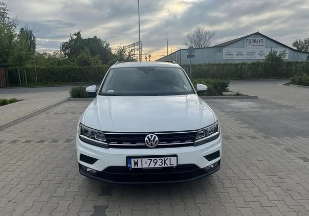 Volkswagen Tiguan cena 114900 przebieg: 83000, rok produkcji 2020 z Warszawa małe 172